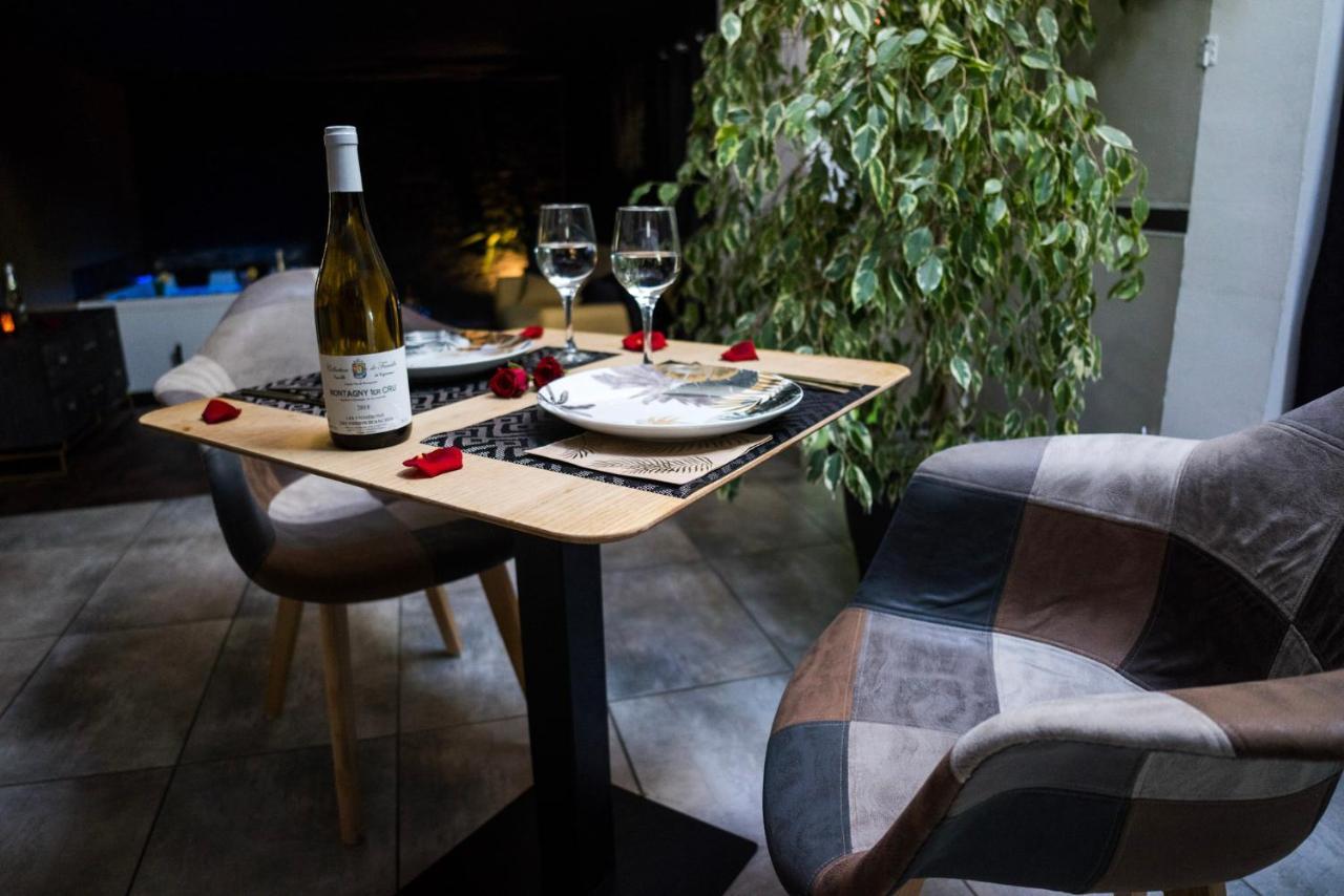 Love Suites & Spa "Le Loft" Avec Jacuzzi Privatif Médis 外观 照片