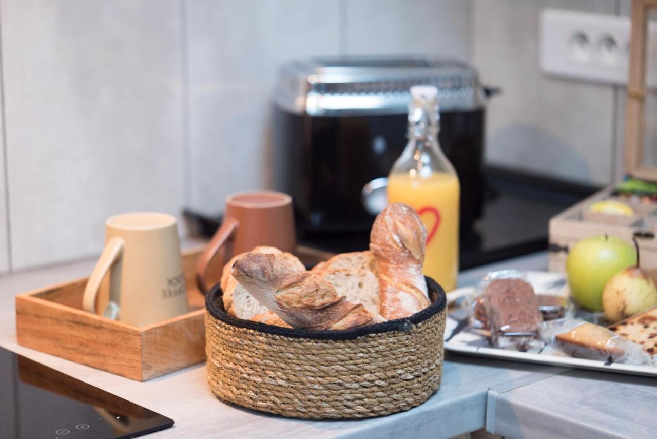 Love Suites & Spa "Le Loft" Avec Jacuzzi Privatif Médis 外观 照片