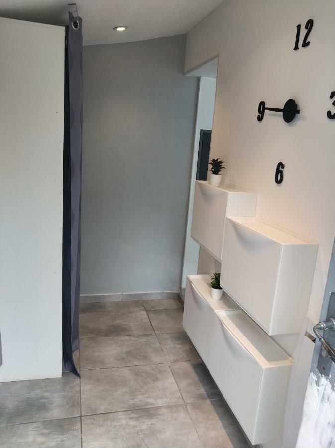 Love Suites & Spa "Le Loft" Avec Jacuzzi Privatif Médis 外观 照片